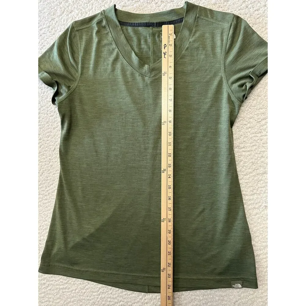 The North Face Womens Short Sleeve Shirt Medium - Picture 3 of 10